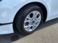 Gebraucht Kia Ceed Vision 140 PS (102 kW) 2024 Weiß Kleinwagen