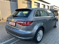 Gebraucht Audi A3 Ambiente 150 PS (110 kW) 2016 Grau Limousine