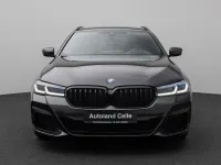 Gebraucht BMW 530e M Sport 292 PS (214 kW) 2023 Schwarz Limousine