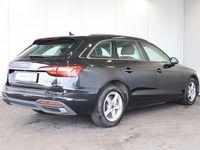 Gebraucht Audi A4 163 PS (119 kW) 2022 Schwarz Kombi