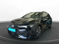 Second-hand VW Golf VIII R-line 150 CP (110 kW) 2025 Negru Break