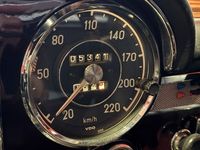 Gebraucht Mercedes SL280 170 PS (125 kW) 1968 Rot Cabrio