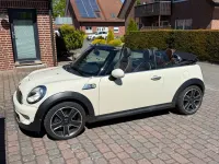 Gebraucht Mini Cooper S Cabriolet 184 PS (135 kW) 2011 Weiß Cabrio