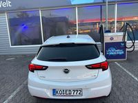 Gebraucht Opel Astra 110 PS (80 kW) 2016 Weiß Limousine