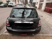 Gebraucht Mini ONE 95 PS (69 kW) 2009 Schwarz Kleinwagen