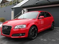 Gebraucht Audi A3 Ambiente 160 PS (117 kW) 2011 Rot Kleinwagen