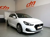 Gebraucht Hyundai i30 Style 140 PS (102 kW) 2019 Weiß Limousine