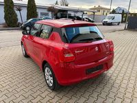 Gebraucht Suzuki Swift Club 83 PS (61 kW) 2021 Rot Kleinwagen