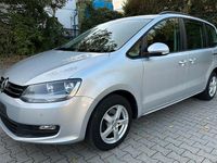 Second-hand VW Sharan 150 CP (110 kW) 2010 Argintiu Monovolum