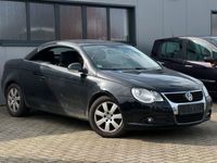 gebraucht VW Eos Cabrio 2.0 FSI SHZ/SPORTSITZE/2.HAND/KLIMAAUTOMATI