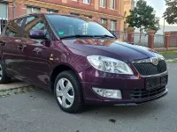 Gebraucht Skoda Fabia Fresh 69 PS (50 kW) 2014 Violett Limousine