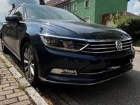 Gebraucht VW Passat Comfortline 150 PS (110 kW) 2017 Blau Kombi