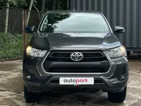 Gebraucht Toyota HiLux 150 PS (110 kW) 2021 Grau Pickup