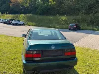 Gebraucht VW Vento 75 PS (55 kW) 1996 Grün Limousine