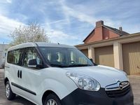 Second-hand Opel Combo 120 CP (88 kW) 2018 Alb Monovolum