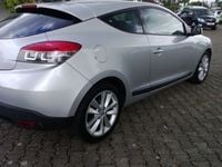 Gebraucht Renault Mégane Coupé Luxe 131 PS (96 kW) 2010 Silber metallic Coupé