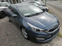 Usado Kia Ceed 128 CV (94 kW) 2013 Andere farben Utilitario