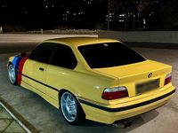 Używany BMW 325 192 KM (141 kW) 1994 Żółty Coupe