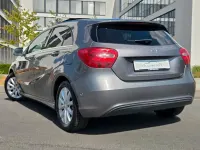 Gebraucht Mercedes A180 109 PS (80 kW) 2016 Grau Kleinwagen
