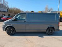Gebraucht VW T5 2011 Grau Van