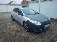 Gebraucht Renault Mégane GrandTour Bose Edition 131 PS (96 kW) 2012 Silber Kombi