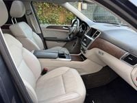 Gebraucht Mercedes GL350 258 PS (189 kW) 2015 Grau SUV
