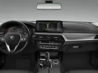 Gebraucht BMW 520 190 PS (139 kW) 2023 Skyscraper grau metallic Limousine