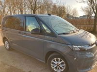 Gebraucht VW Multivan Life 150 PS (110 kW) 2025 Grau Van