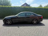 Gebraucht Mercedes E280 190 PS (139 kW) 2008 Schwarz Limousine