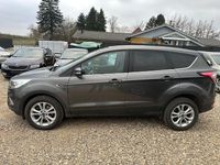 Gebraucht Ford Kuga Titanium 120 PS (88 kW) 2017 Grau SUV