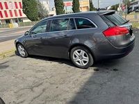 Gebraucht Opel Insignia 131 PS (96 kW) 2011 Grau Kombi