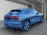Neu Audi Q8 S-Line 286 PS (210 kW) 2025 Grau SUV