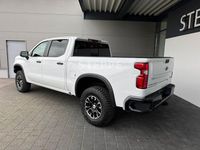 Neu Chevrolet Silverado 426 PS (313 kW) 2025 Weiß SUV