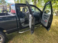 Używany Dodge Ram 368 KM (270 kW) 2008 Czarny Pickup