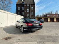 gebraucht Mercedes E200 BlueEFFICIENCY Coupé AMG Paket