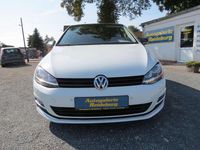 Gebraucht VW Golf VII Highline 150 PS (110 kW) 2017 Weiß Kleinwagen