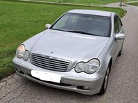 Gebraucht Mercedes C200 Elegance 163 PS (119 kW) 2000 Silber Limousine