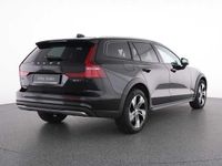 Gebraucht Volvo V60 CC 145 PS (106 kW) 2023 Kombi