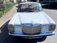 Second-hand Mercedes 200 73 CP (53 kW) 1968 Alb Berlinǎ