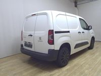 Gebraucht Peugeot Partner 102 PS (75 kW) 2020 Weiß Van / Kleinbus