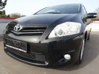 Gebraucht Toyota Auris Edition 99 PS (72 kW) 2012 Schwarz Limousine