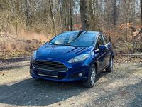 Gebraucht Ford Fiesta 80 PS (58 kW) 2015 Blau Kleinwagen