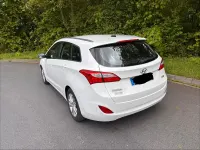 Gebraucht Hyundai i30 99 PS (72 kW) 2014 Weiß Kombi