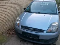 Gebraucht Ford Fiesta 65 PS (47 kW) 2007 Blau Kleinwagen