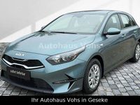 Neu Kia Ceed Best 140 PS (102 kW) 2025 Grün Kleinwagen