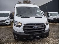 Gebraucht Ford Transit Trend 131 PS (96 kW) 2022 Weiß Limousine