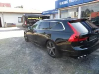 Gebraucht Volvo V90 R-Design 190 PS (139 kW) 2019 Onyx black / metallic Kombi