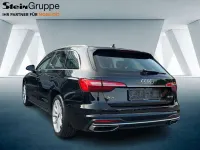 Gebraucht Audi A4 Advanced 204 PS (150 kW) 2023 Mythosschwarz metallic Kombi