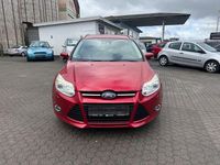 Gebraucht Ford Focus Titanium 150 PS (110 kW) 2012 Rot Kombi