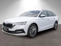 Gebraucht Skoda Octavia Tour 116 PS (85 kW) 2023 Moonweiss metallic Kombi